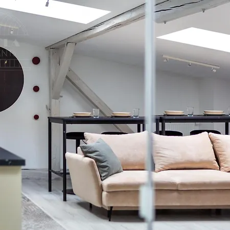Blue Blood - Spacious 11-guest Riverside By Fragola Krasków